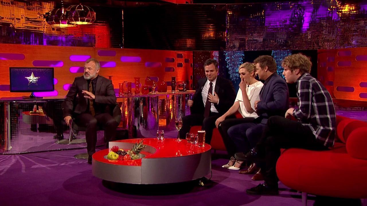 04-25-2015-GrahamNortonShow-017.jpg