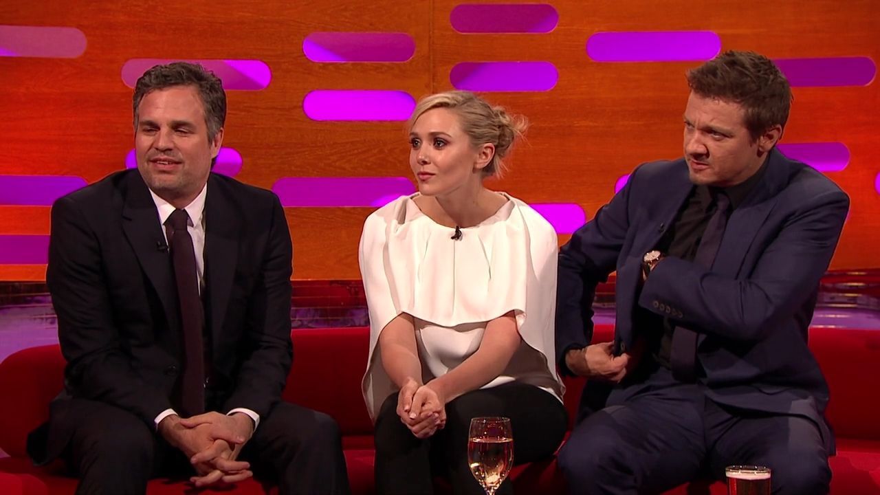 04-25-2015-GrahamNortonShow-020.jpg