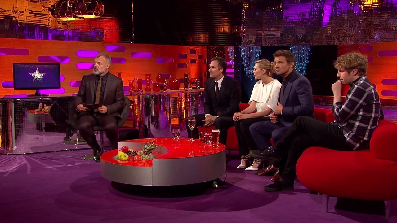 04-25-2015-GrahamNortonShow-021.jpg