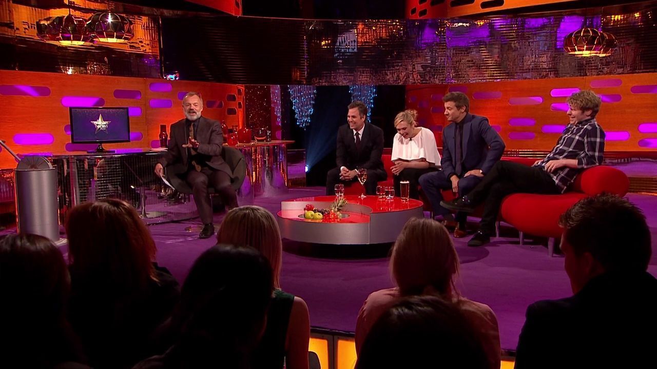 04-25-2015-GrahamNortonShow-027.jpg