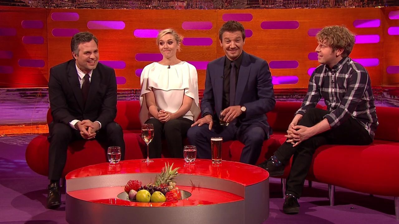 04-25-2015-GrahamNortonShow-034.jpg