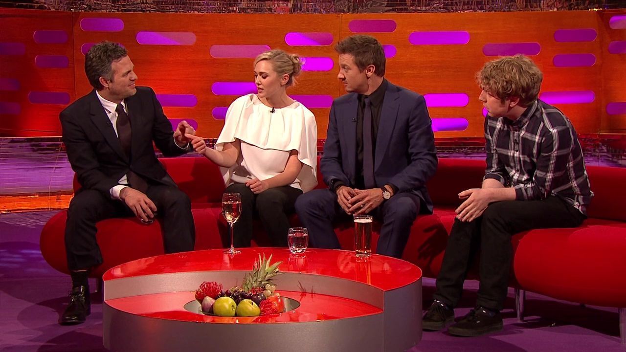 04-25-2015-GrahamNortonShow-048.jpg