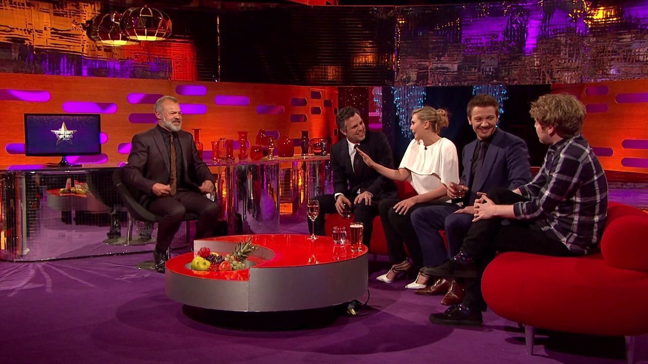 04-25-2015-GrahamNortonShow-055.jpg