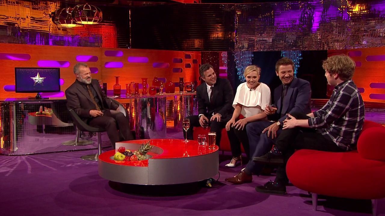 04-25-2015-GrahamNortonShow-056.jpg