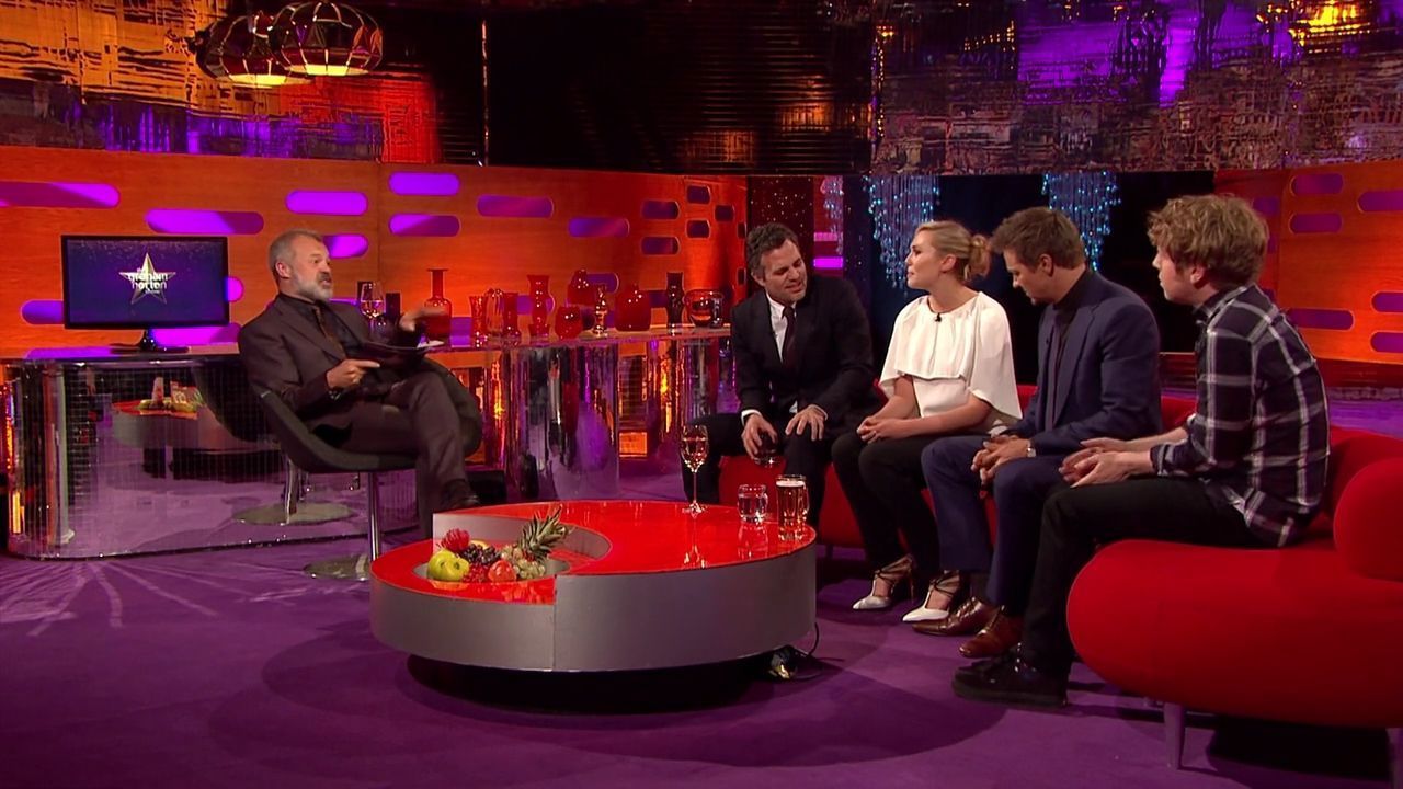 04-25-2015-GrahamNortonShow-070.jpg