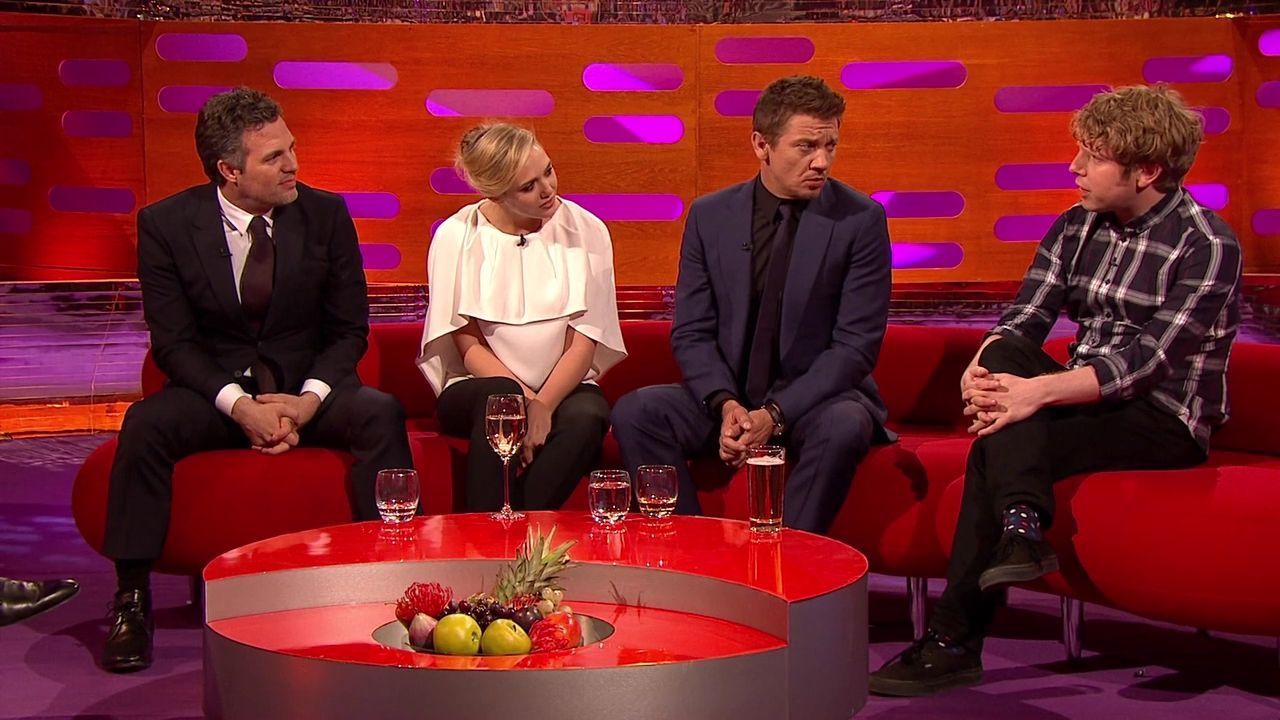 04-25-2015-GrahamNortonShow-096.jpg