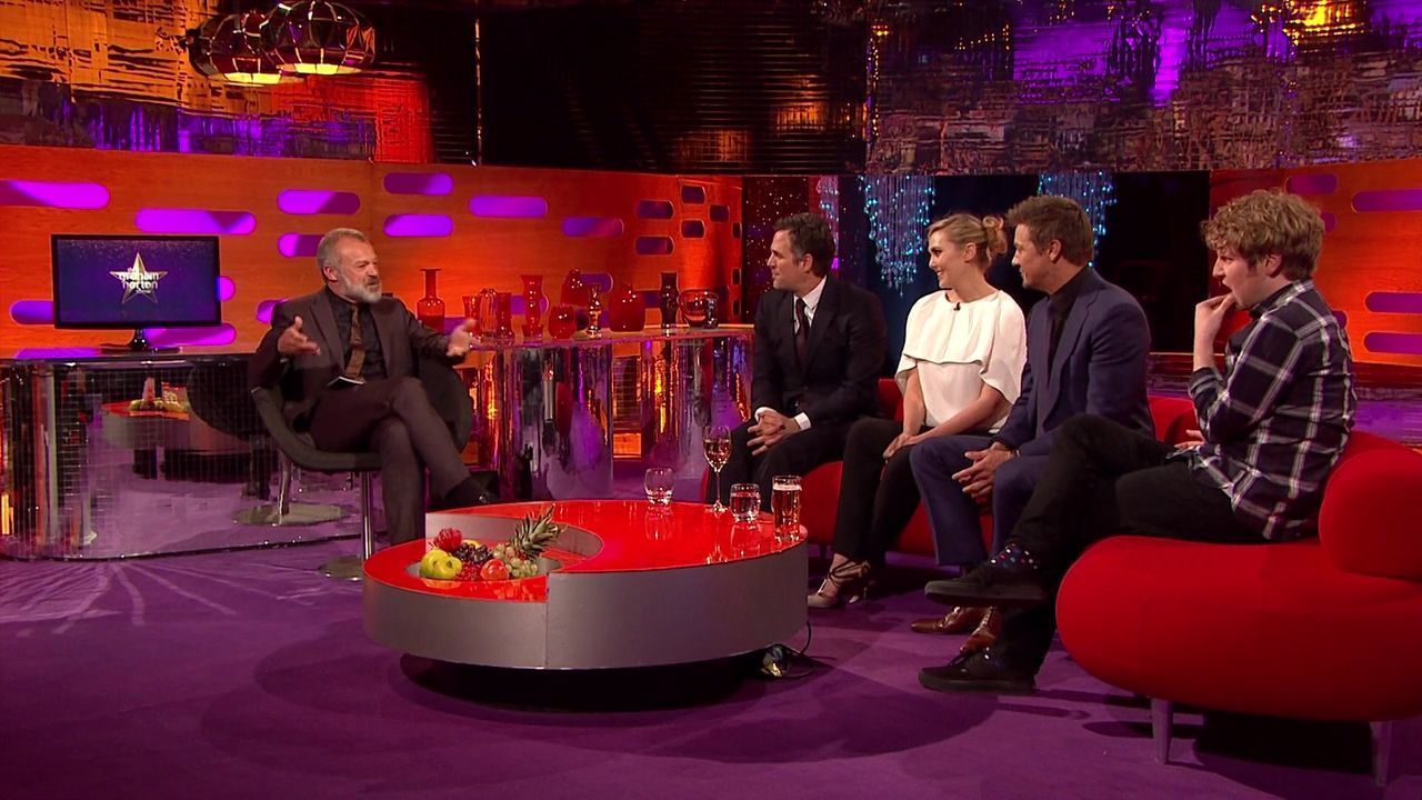 04-25-2015-GrahamNortonShow-107.jpg