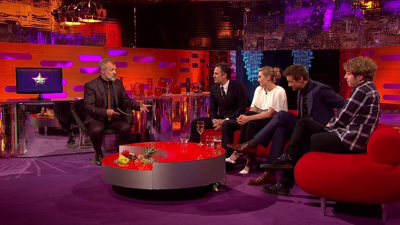 04-25-2015-GrahamNortonShow-211.jpg