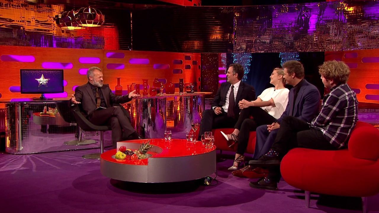 04-25-2015-GrahamNortonShow-353.jpg