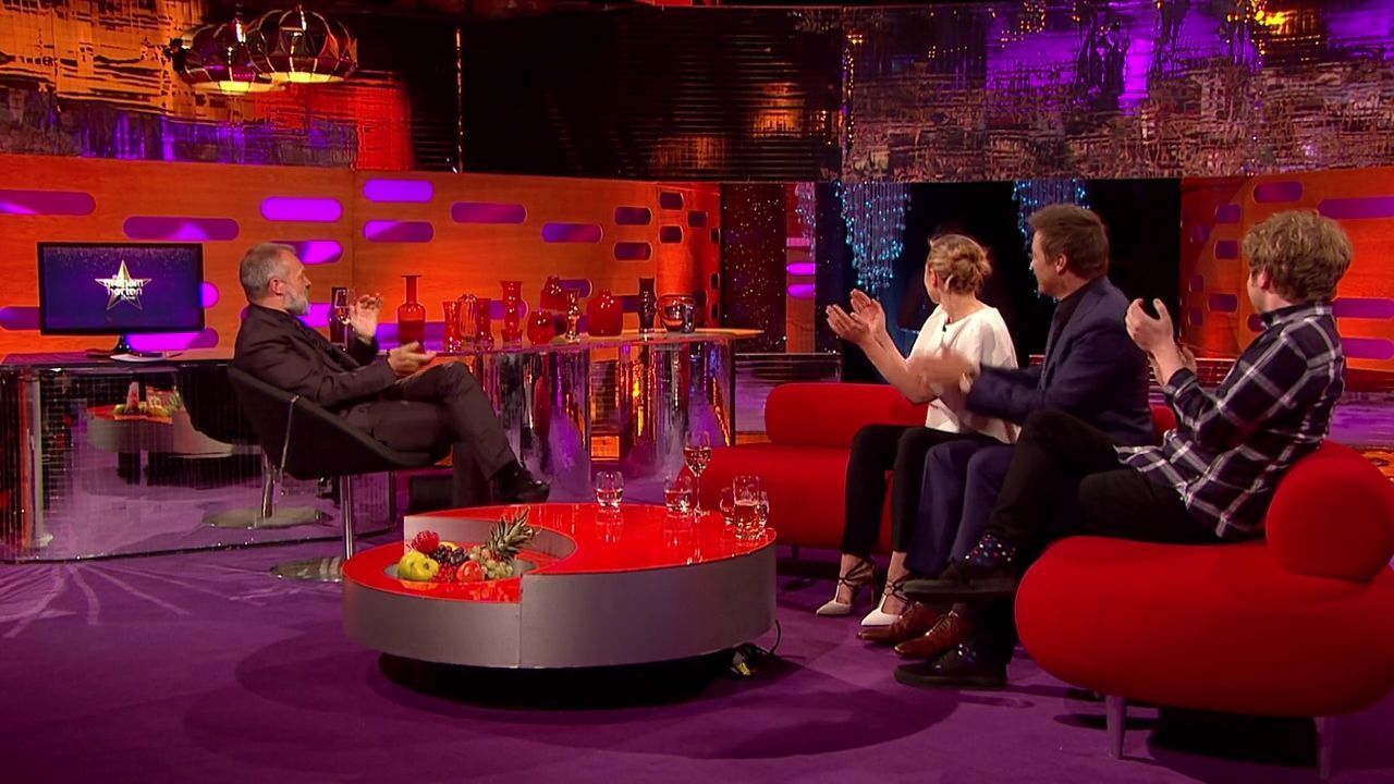 04-25-2015-GrahamNortonShow-406.jpg