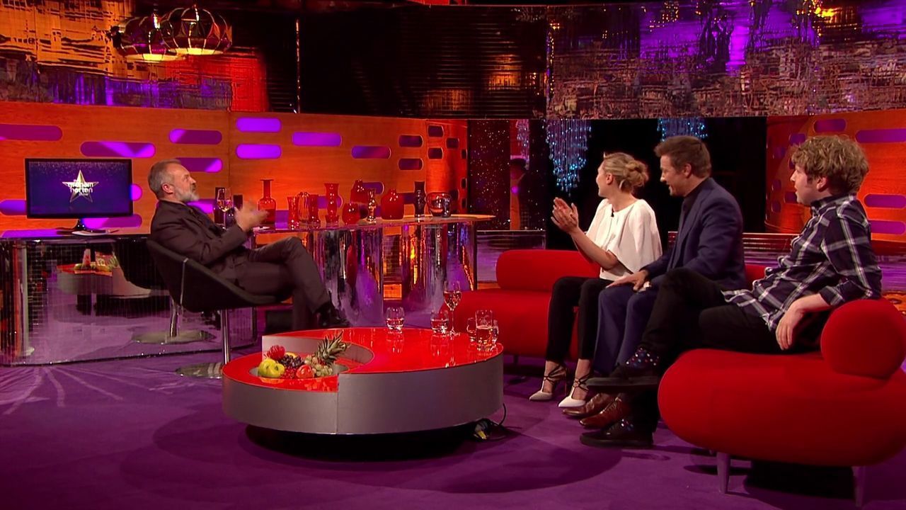 04-25-2015-GrahamNortonShow-408.jpg