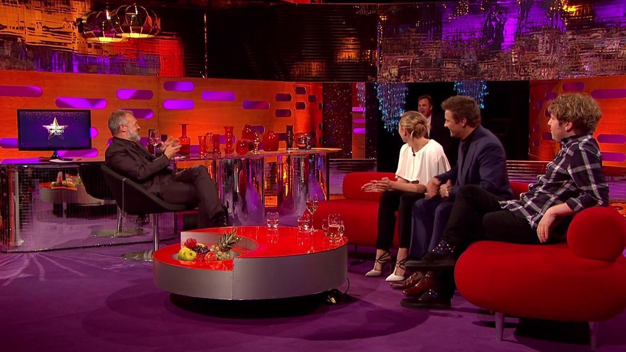 04-25-2015-GrahamNortonShow-409.jpg