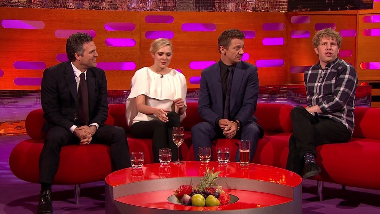 04-25-2015-GrahamNortonShow-432.jpg