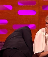 04-25-2015-GrahamNortonShow-560.jpg