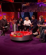 04-25-2015-GrahamNortonShow-586.jpg