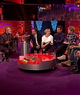 04-25-2015-GrahamNortonShow-588.jpg