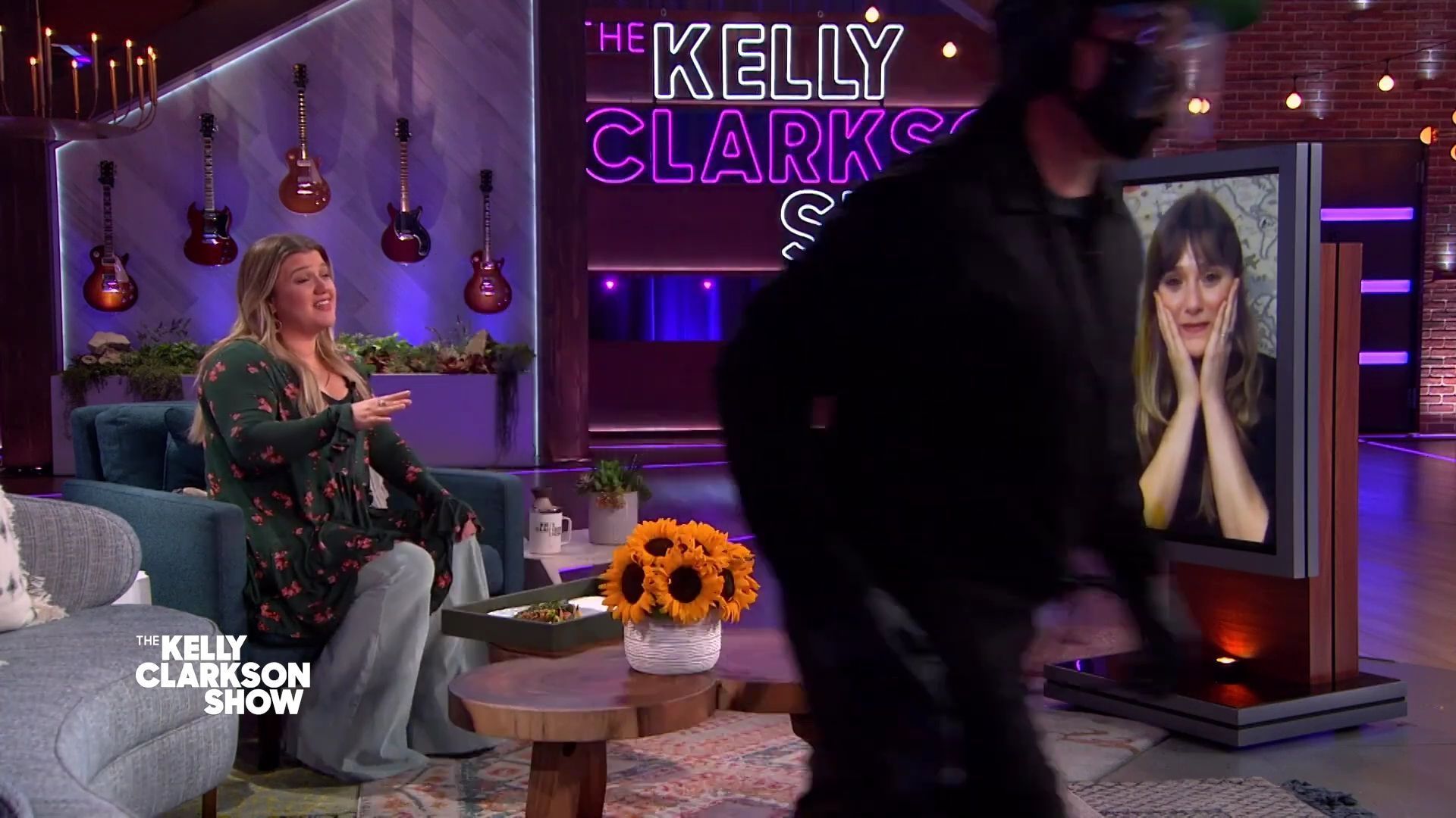 02-03-2021-KellyClarksonShow-258.jpg