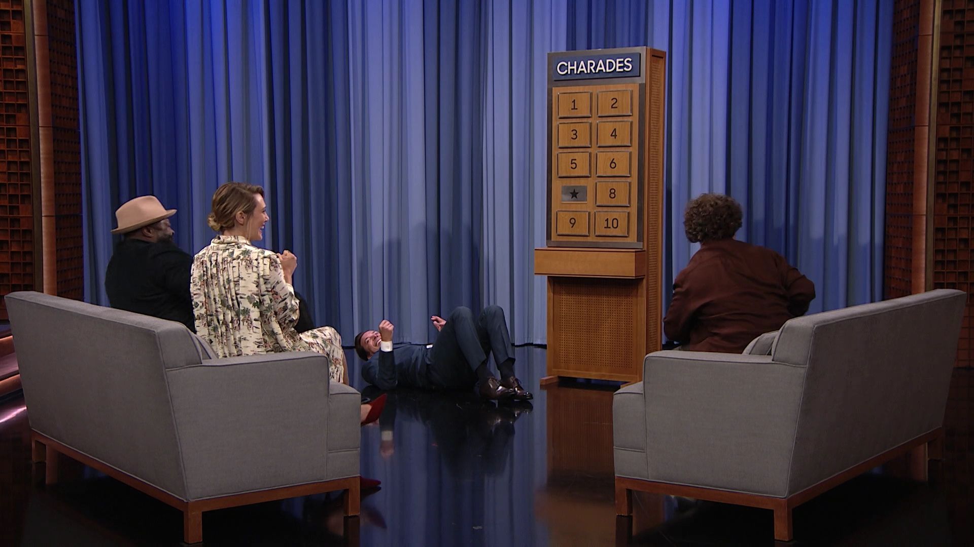 2022-06-29-TonightShowStarringJimmyFallon-058.jpg