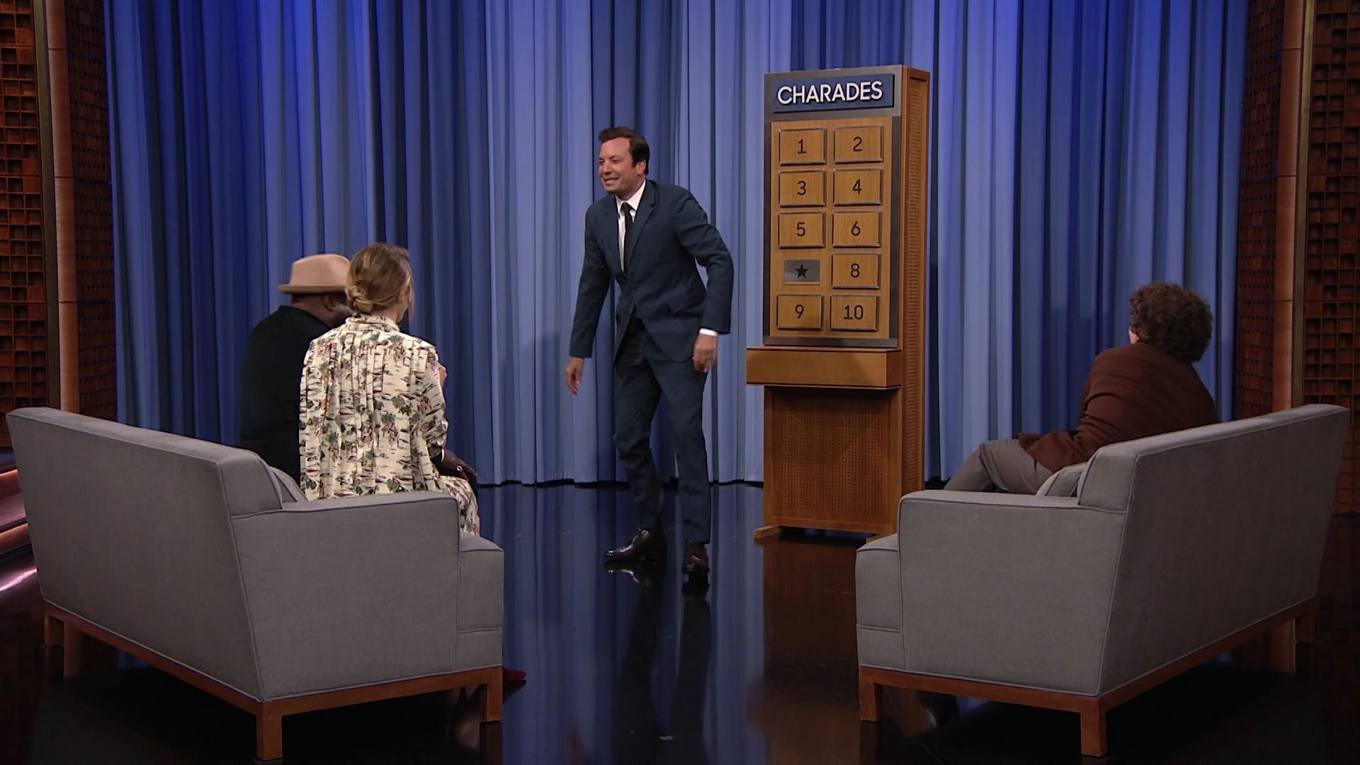 2022-06-29-TonightShowStarringJimmyFallon-064.jpg