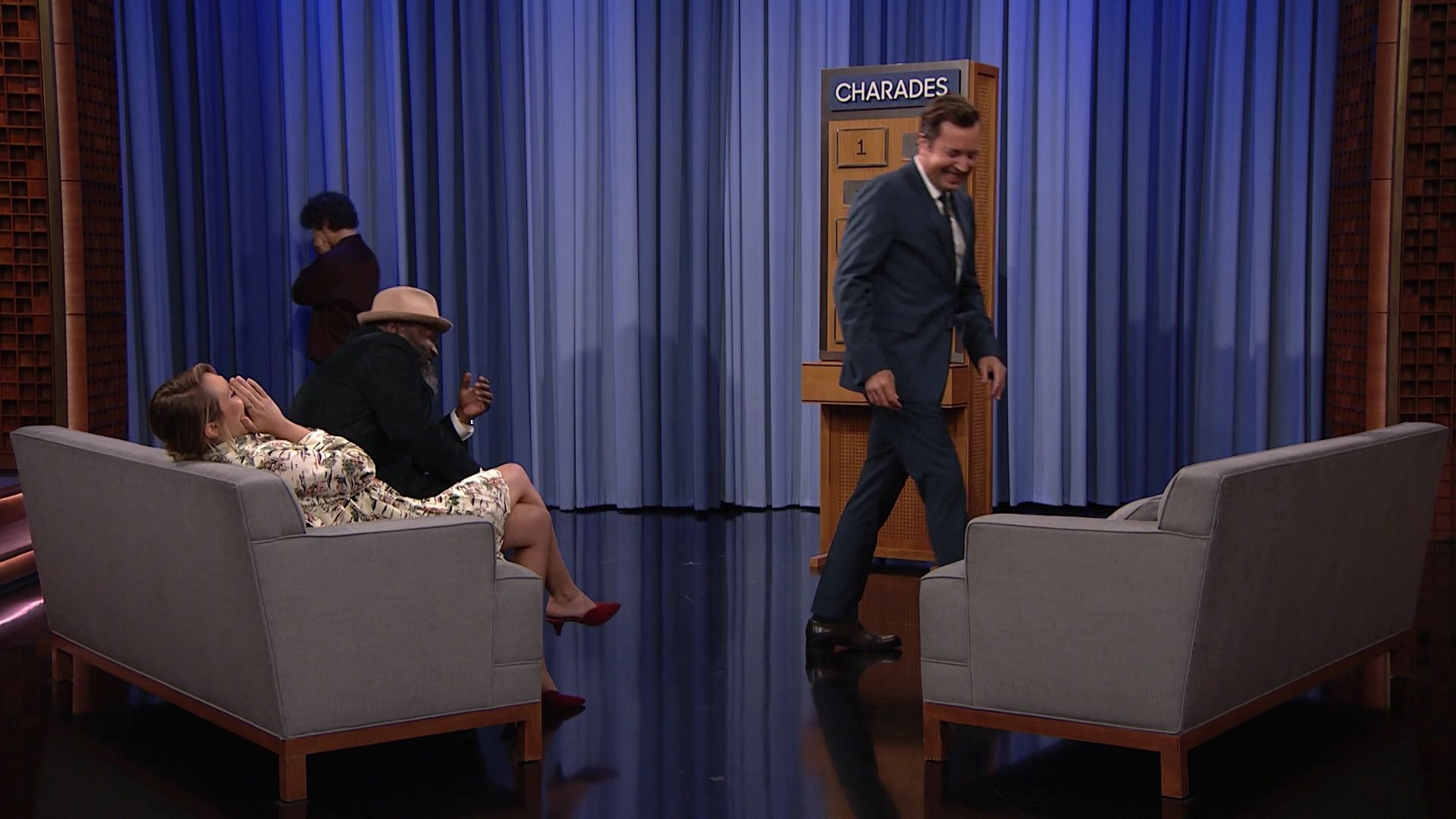 2022-06-29-TonightShowStarringJimmyFallon-133.jpg