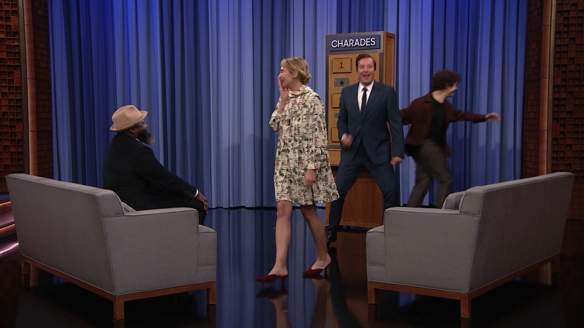 2022-06-29-TonightShowStarringJimmyFallon-220.jpg