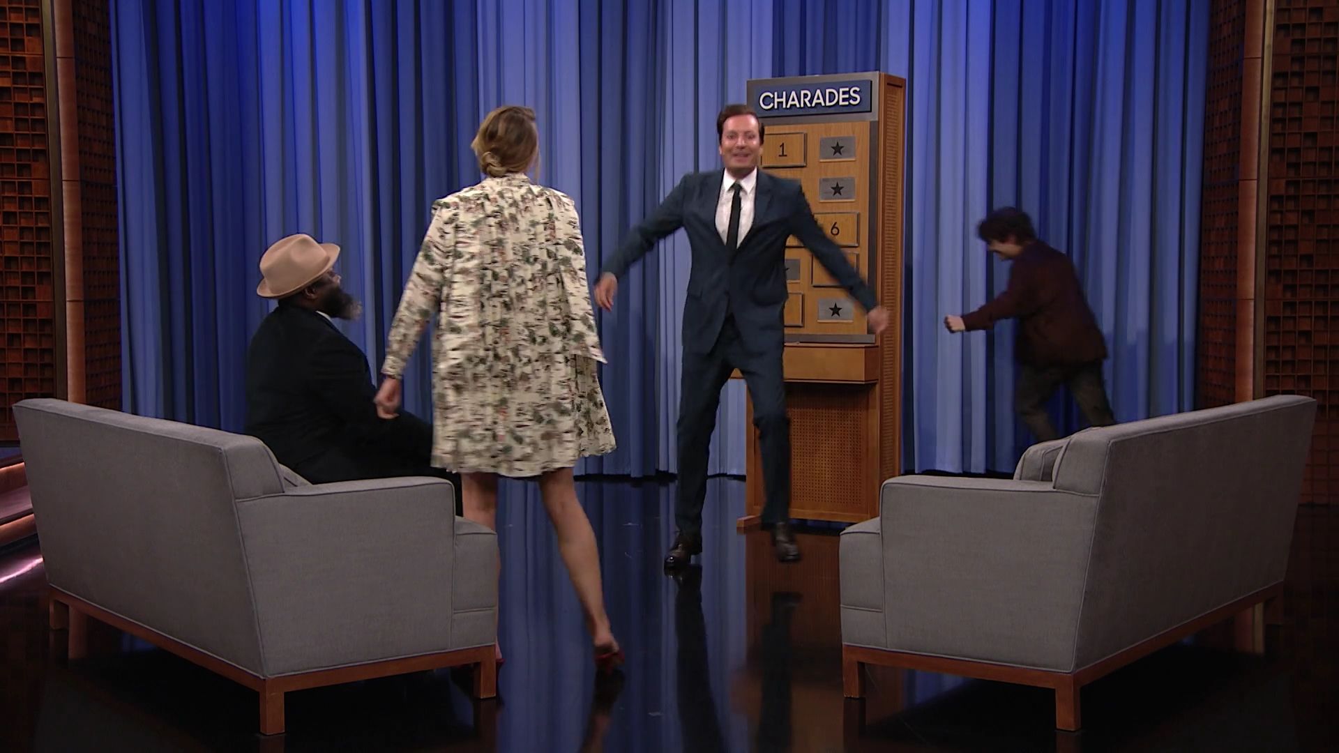 2022-06-29-TonightShowStarringJimmyFallon-221.jpg