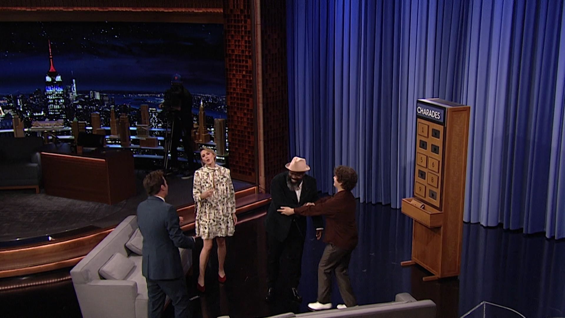 2022-06-29-TonightShowStarringJimmyFallon-232.jpg